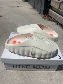 Nike Mind 001 Slide Sail size 9 men