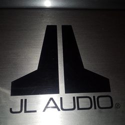 JL AUDIO 4/450 AMP     NOW ONLY $225