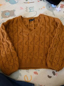 Brown cropped sweater