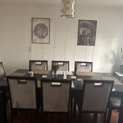 Dinning Table 