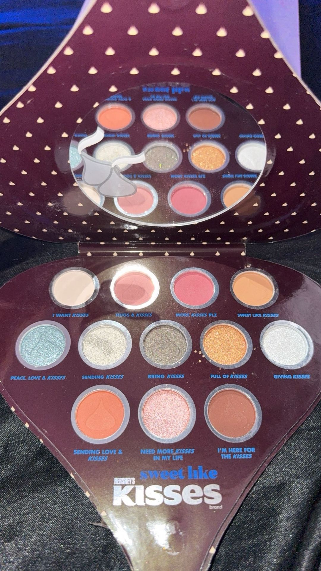 KISS Eyeshadow Palette