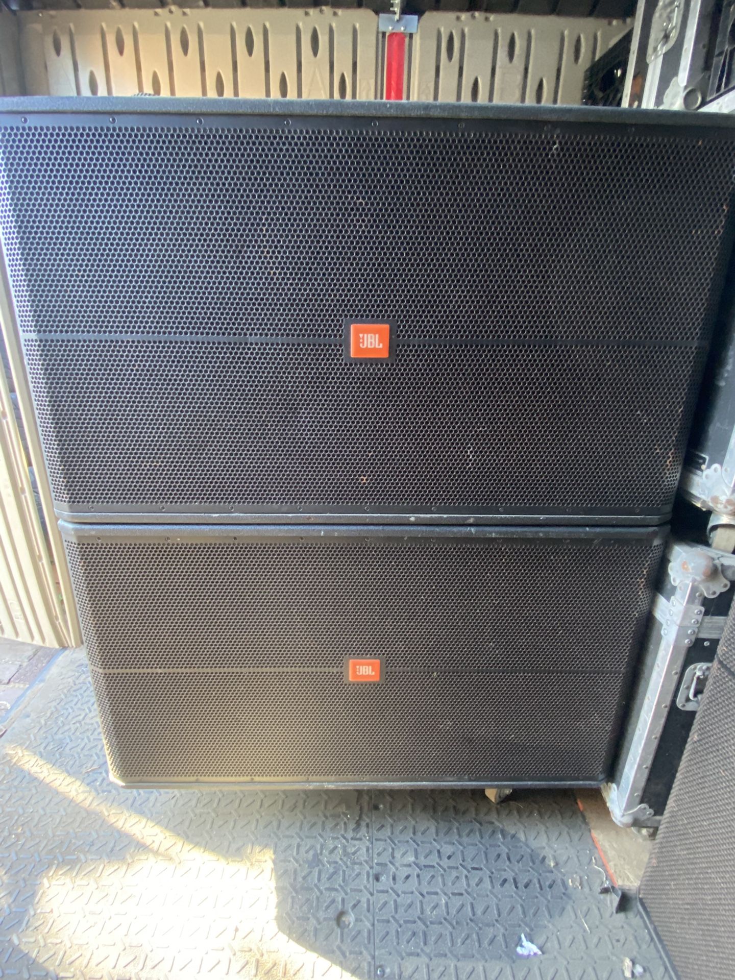 JBL SRX 700 18