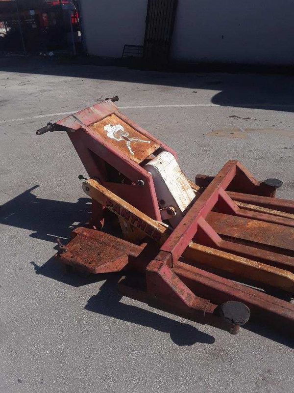 Panther car lift for Sale in Miami, FL OfferUp