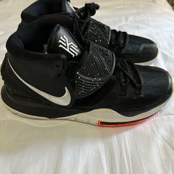 Nike Kyrie 6 GS  Men’s Size 6