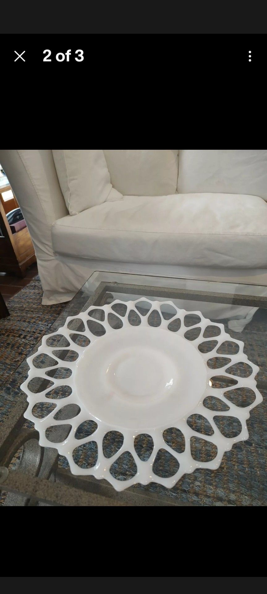 ANTIQUE WESTMORELAND LATTICE LACE CUT MILK GLASS 14" Platter.
Mint condition....gorgeous and rare!