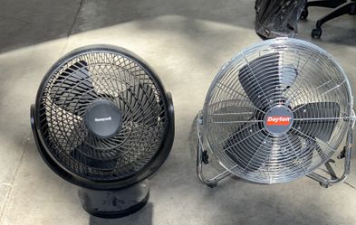 2VENTILADRES EN BUENAS CONDICIONES 