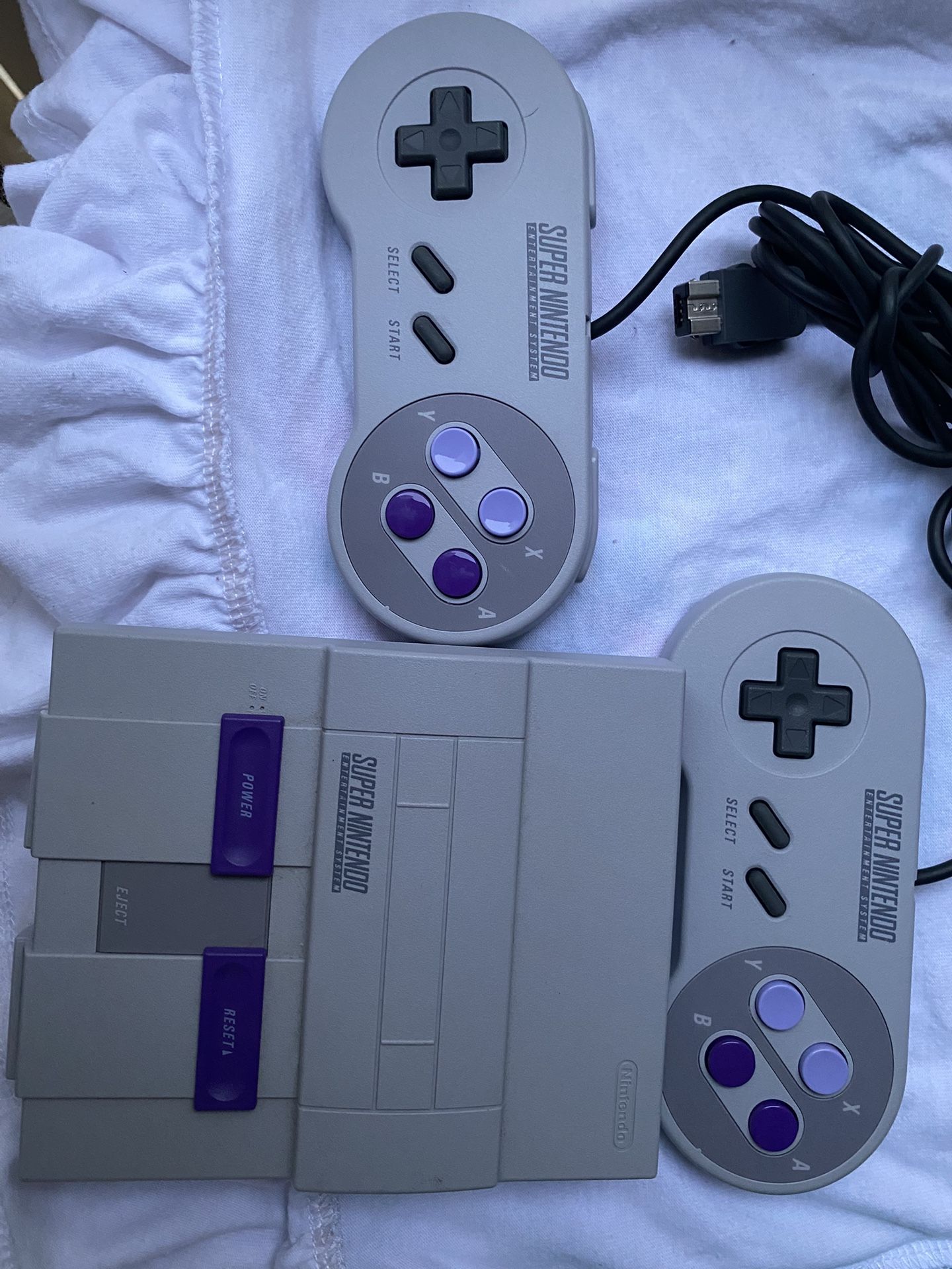 Pc Nintendo Whit Game Including In The Sistem