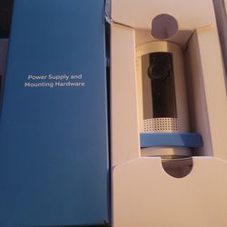 RING INDOOR CAM COMPACT PLUG IN HD SECURITY CAMERA WHITE 