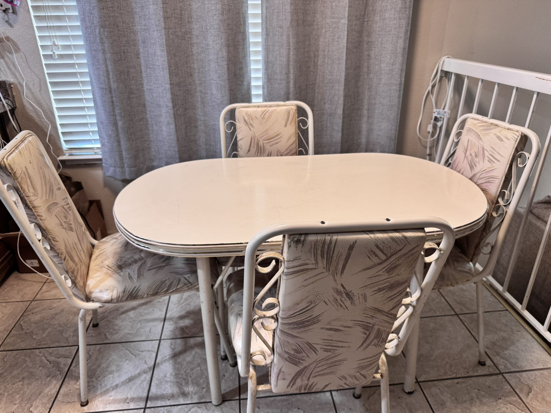 Dining Set PICK UP ONLY