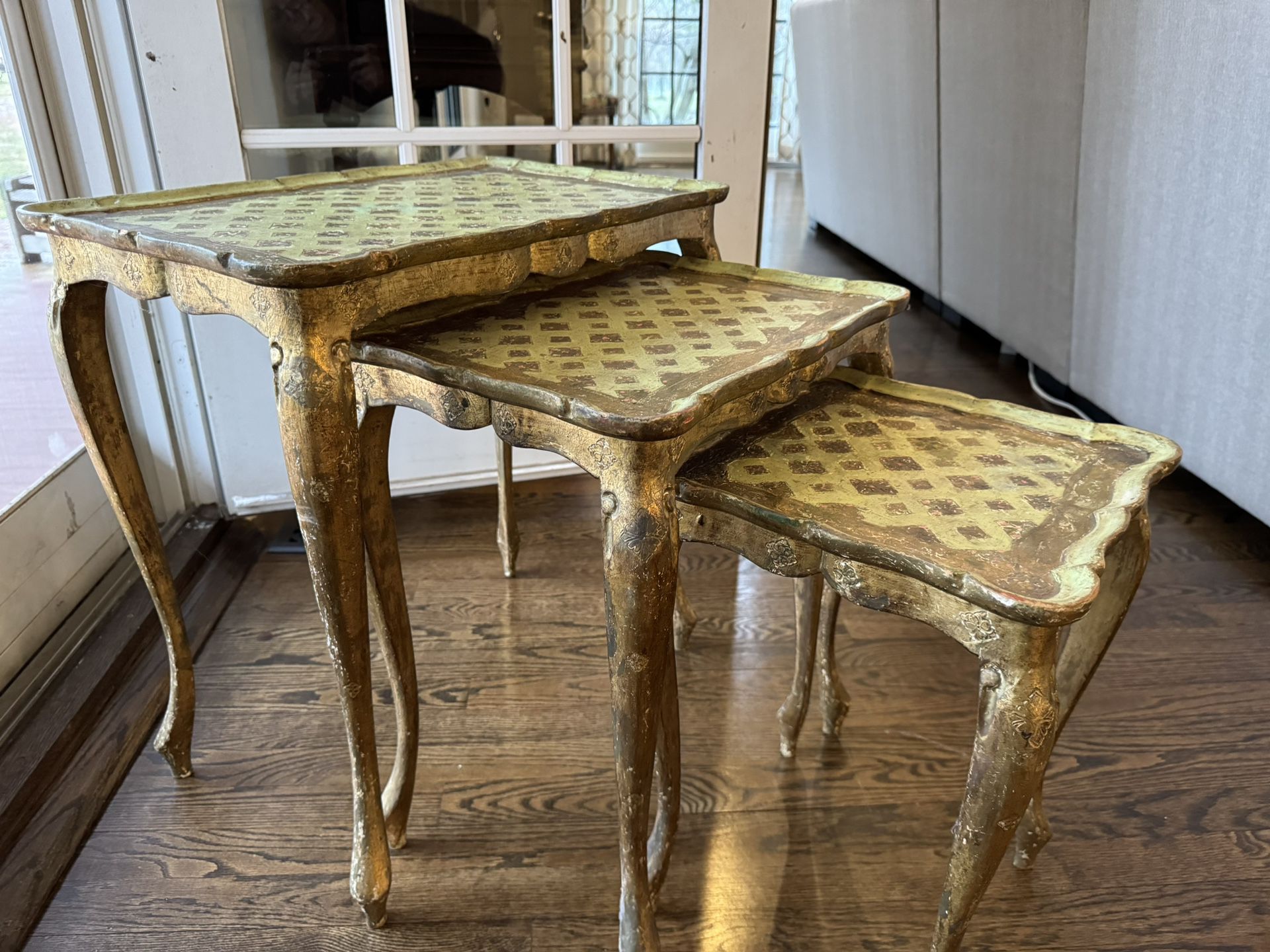 ROCOCO STYLE NESTING TABLES 