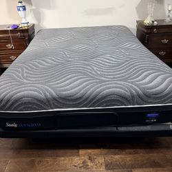 UEC - Queen Mattress + Adjustable bed Frame