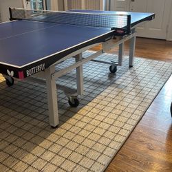 Used-Great Condition Butterfly Centrefold 25 Ping Pong Table In blue