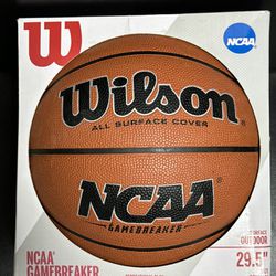 Basketball Wilson NCAA GAMEBREAKER Recreational Play Outdoor Official Size 29.5