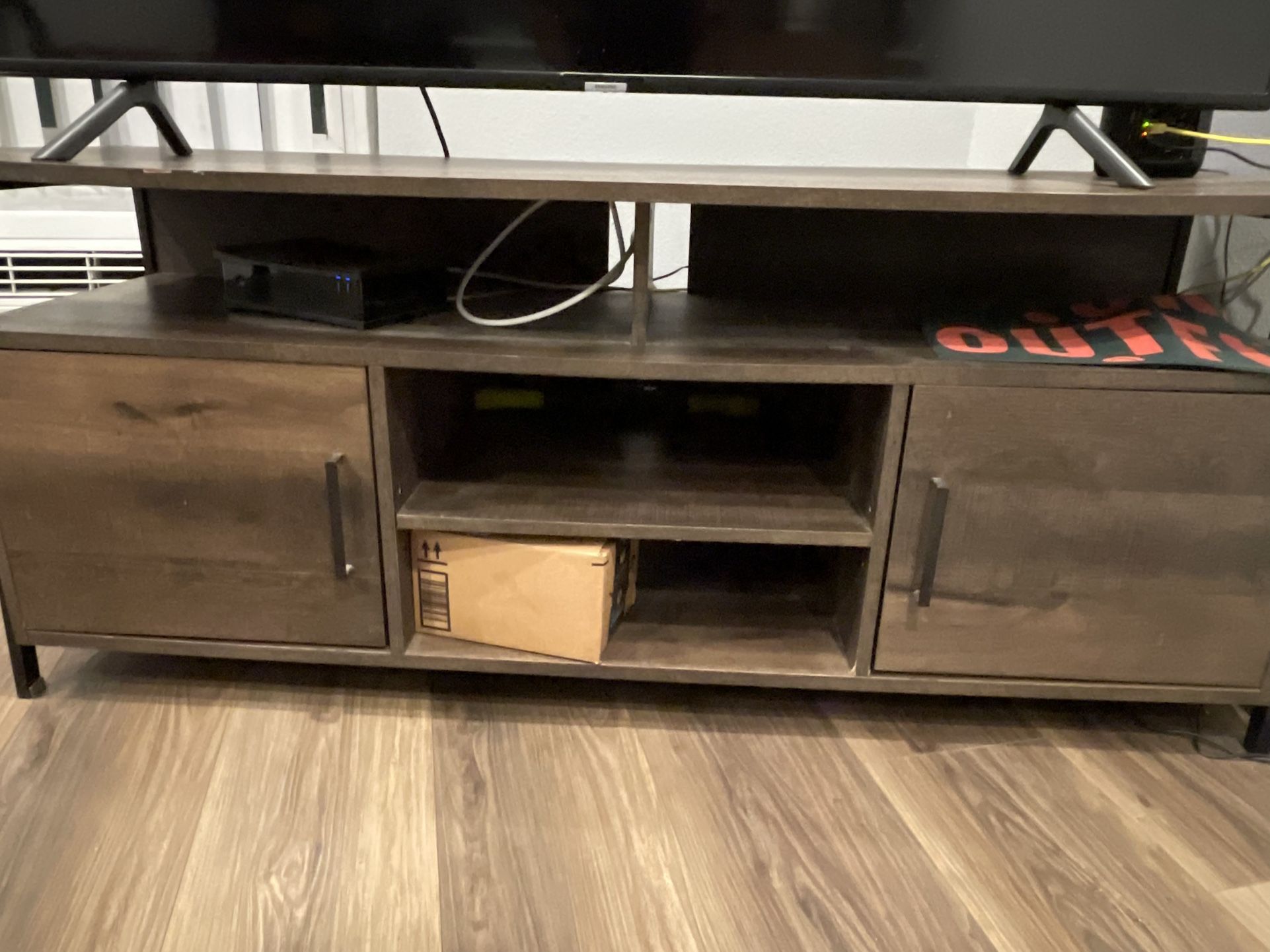 TV Stand