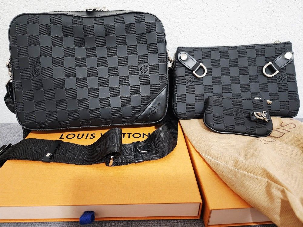 Louis Vuitton 3 Messenger Kit