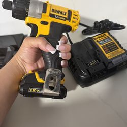 DeWalt 12V with Battery and Charger 