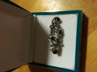 Fashion Brooch