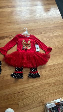New Counting Daisies Holiday Girl 2 Pc . Set Size 4T, 5,6
