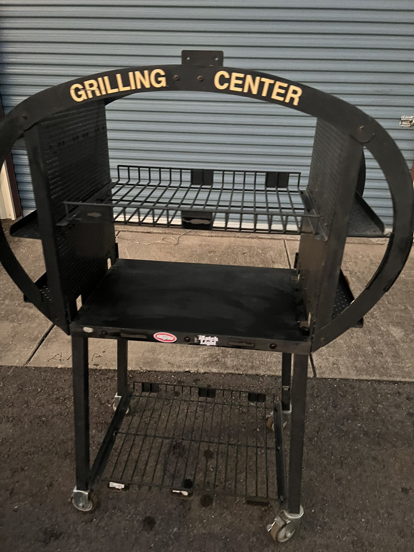 Heavy-Duty Grilling Center – Mobile BBQ Prep Station