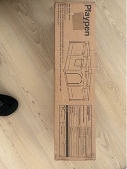 Playpen for babies / toddlers