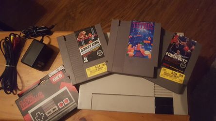 Original nes. In good condition. Everything tested and works. Comes with 2 hard to find games.