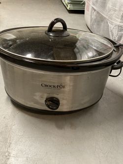 Crock Pot for sale Used a Couple times
