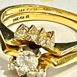 Classic Beautiful woman’s 14k solid yellow gold natural diamond wedding set size 4