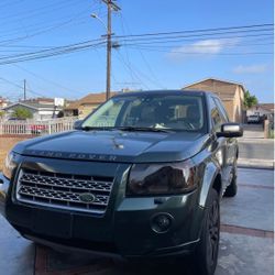 2010 Land Rover LR2