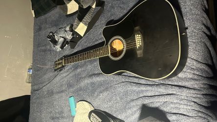 12 string guitar