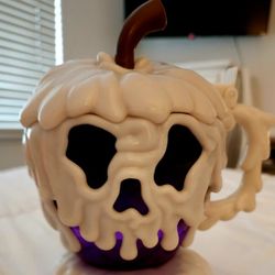 Disney Poison Apple Glow In The Dark Cup