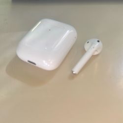 Apple AirPods Left Side Only Second Generation 