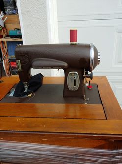 KENMORE SEWING MACHINE