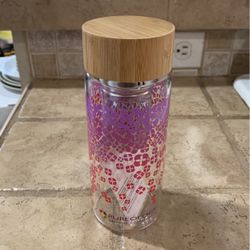 Brand New PUREOLOGY Hydrate Glass Infuser Water Tea Fruit Bottle w/ Bamboo Lid