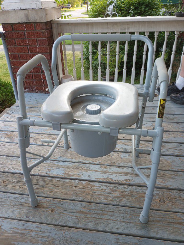 Adult Potty Chair 