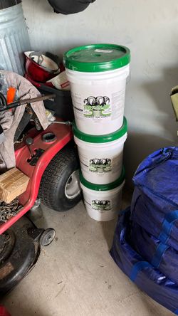 Glue Down Adhesive ,,, Or Synthetic Turf