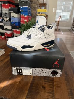Air Jordan 4 Retro Columbia Size 11