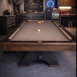 Professional Pool Table with custom Top & Benches