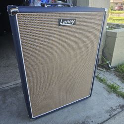  Guitar Amp