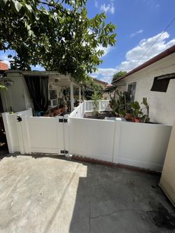 Vynal Fence