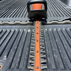 24 inch corded hedge trimmer Adjustable Head