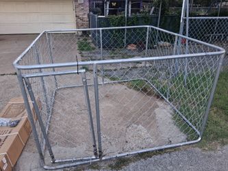 Free pet playpen