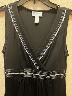 Ann Taylor V Neck
