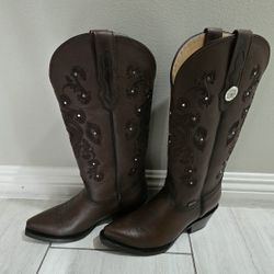 New Cowboy Boots Women Size 9
