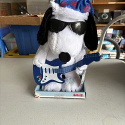 Hip Hop Snoopy Plush Holiday Animated Musical Guitar Sings Peanuts Snow