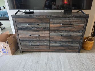 Ashley Furniture Drystan 6 Drawer Dresser