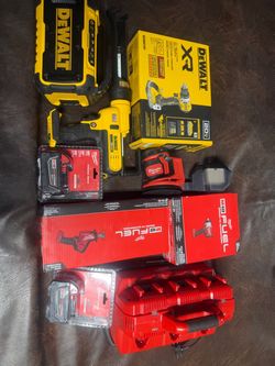 Milwaukee dewalt tool bundle