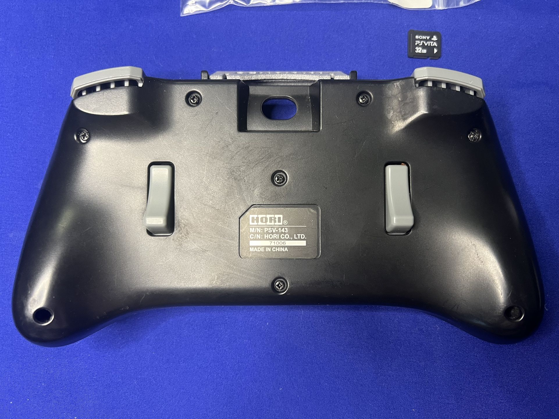 PlayStation Vita Hori Grip