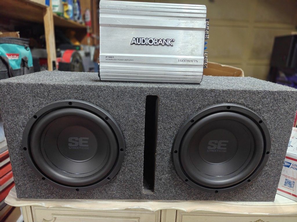 Brand New Memphis 10" Subs With Amp