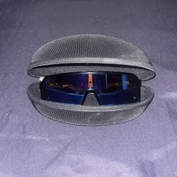 Blue Oakley’s 