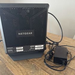 NETGEAR AC1900 WiFi Cable Modem Router C7000v2